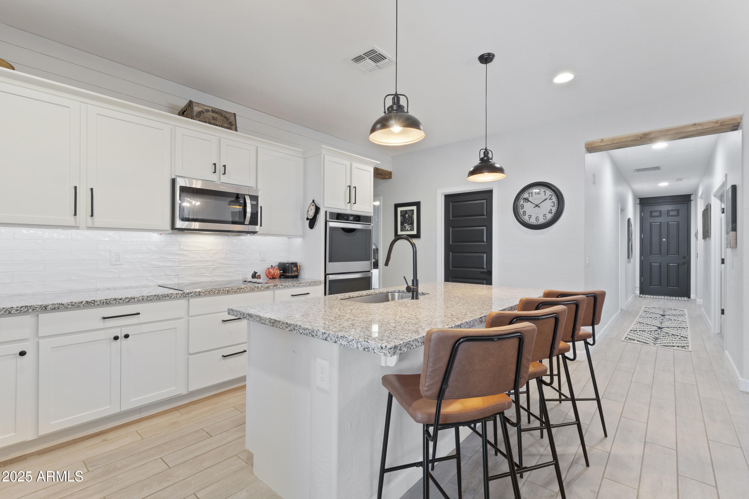 17991 W VIA DEL SOL --