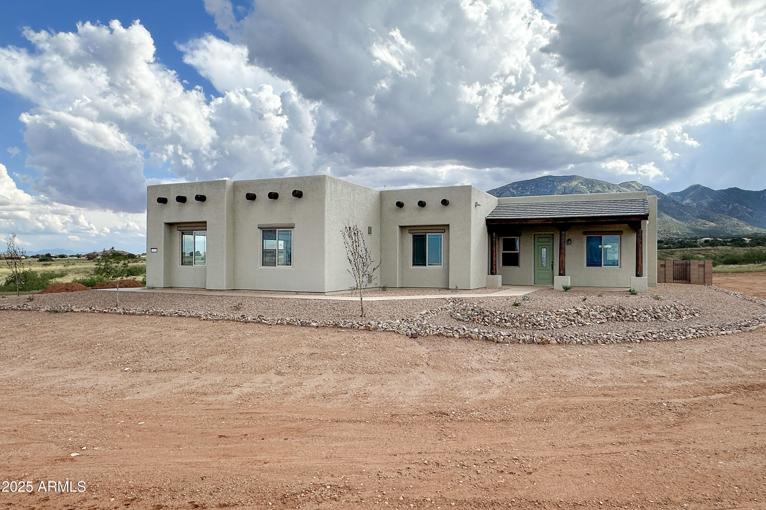 WILD HORSE 2 - Residential