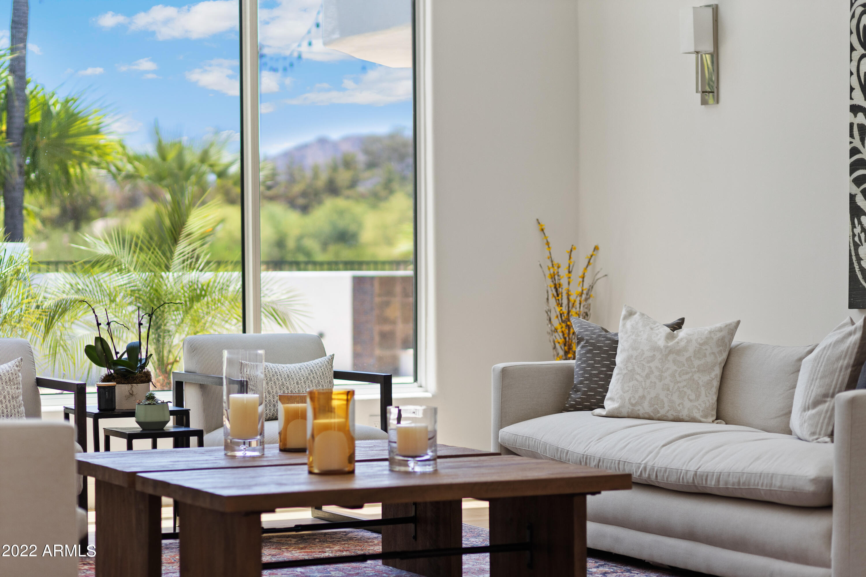 CAMELBACK COUNTRY ESTATES UNIT 2 - Residential