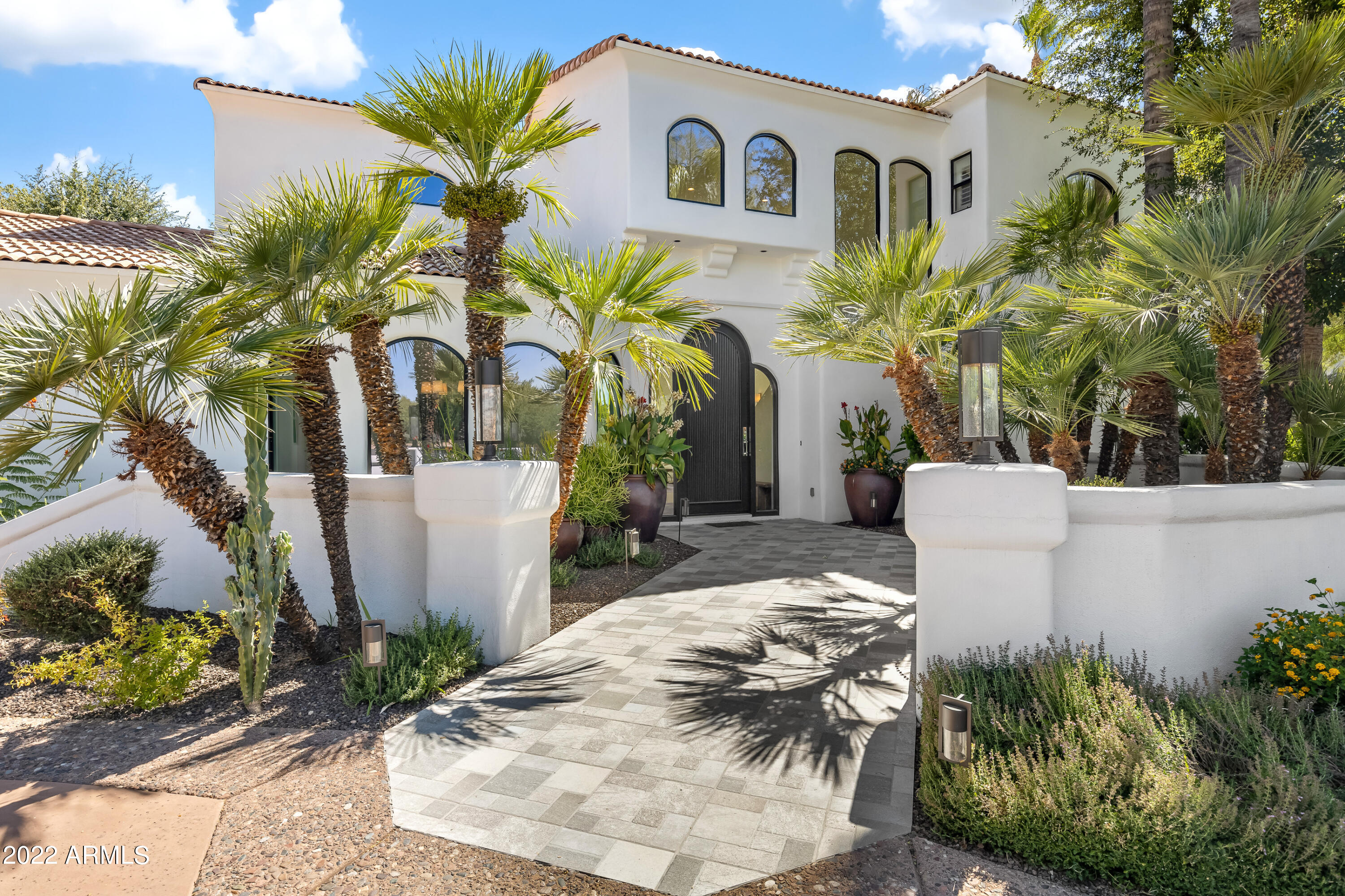 CAMELBACK COUNTRY ESTATES UNIT 2 - Residential