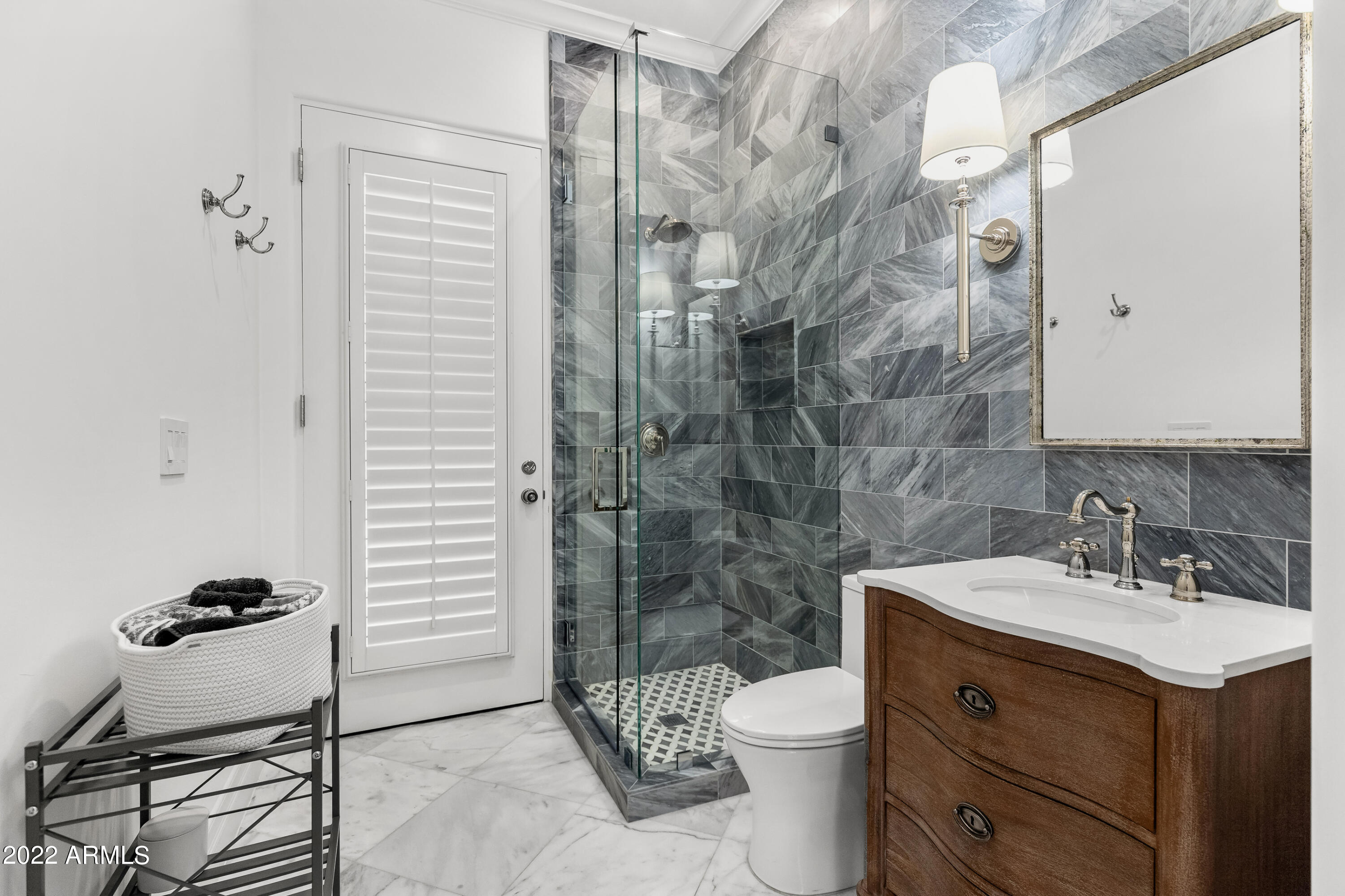 CAMELBACK COUNTRY ESTATES UNIT 2 - Residential