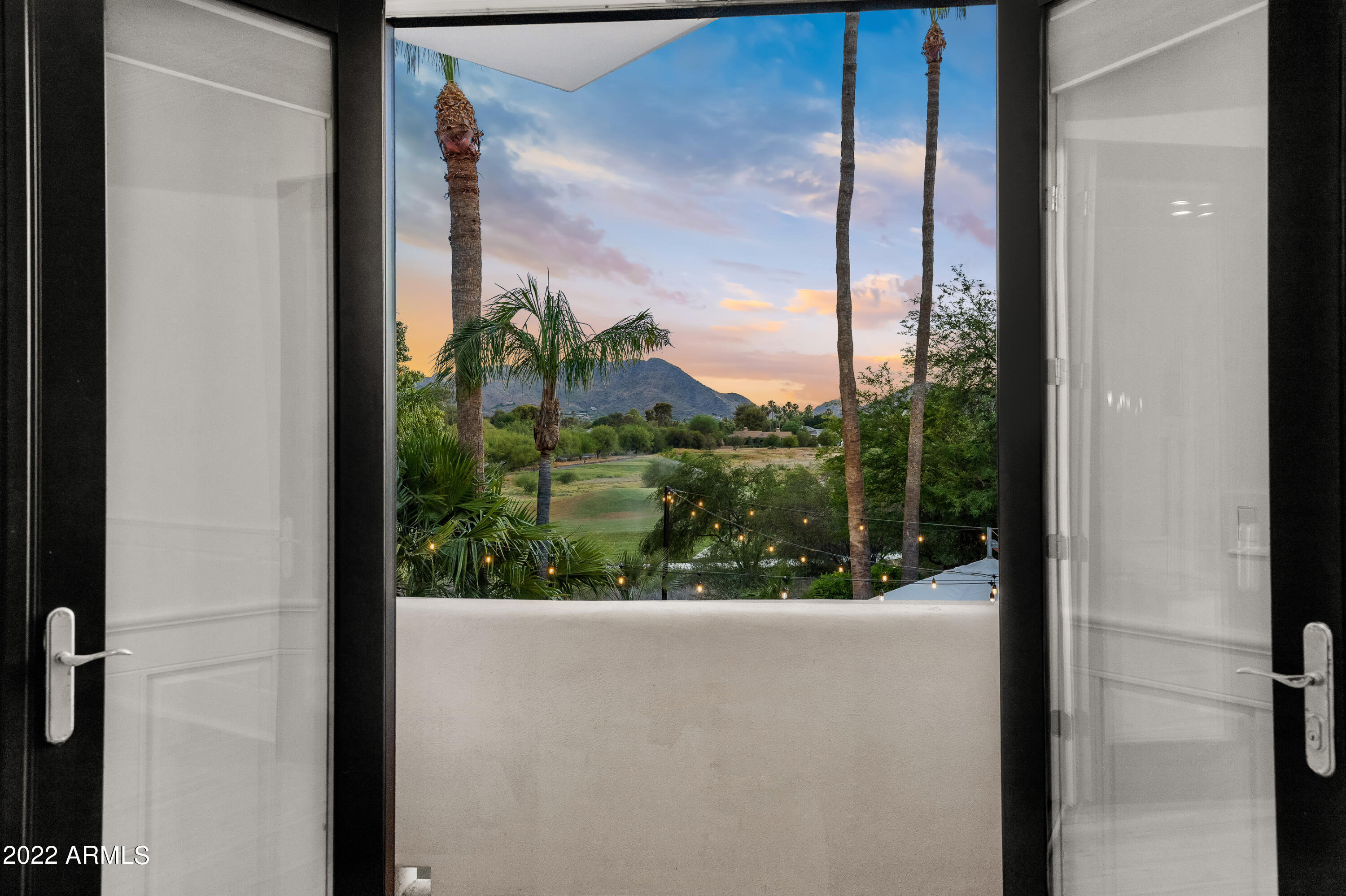 CAMELBACK COUNTRY ESTATES UNIT 2 - Residential