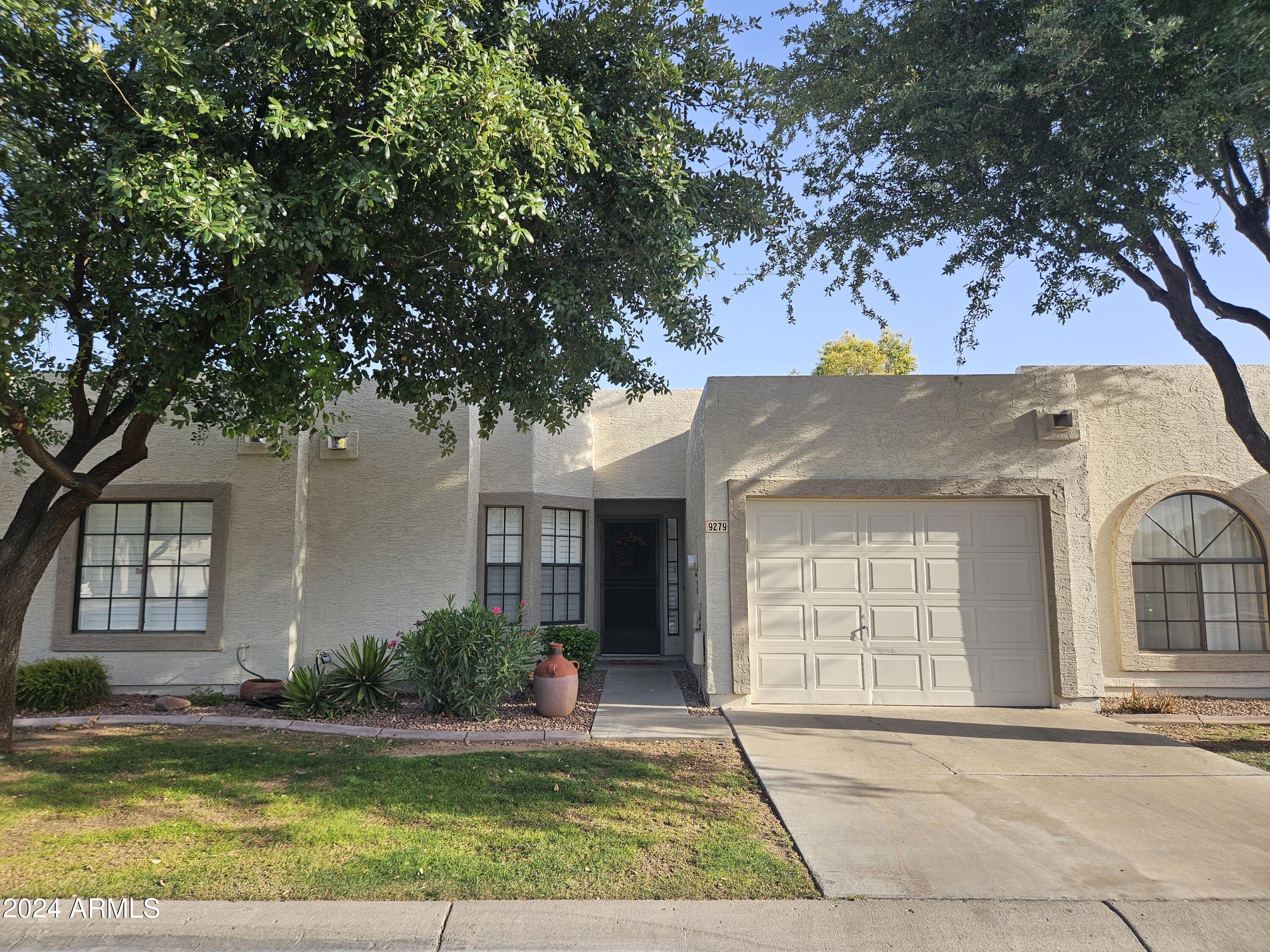 View Peoria, AZ 85382 townhome