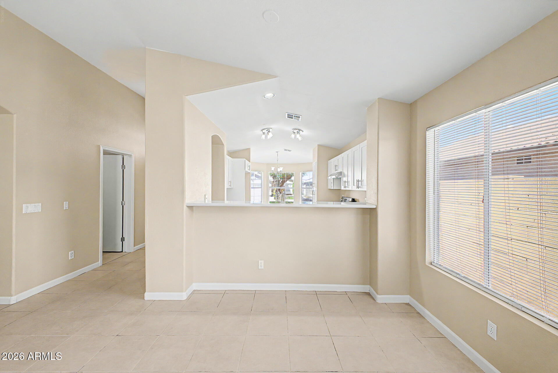 8949 W HUBBELL Street