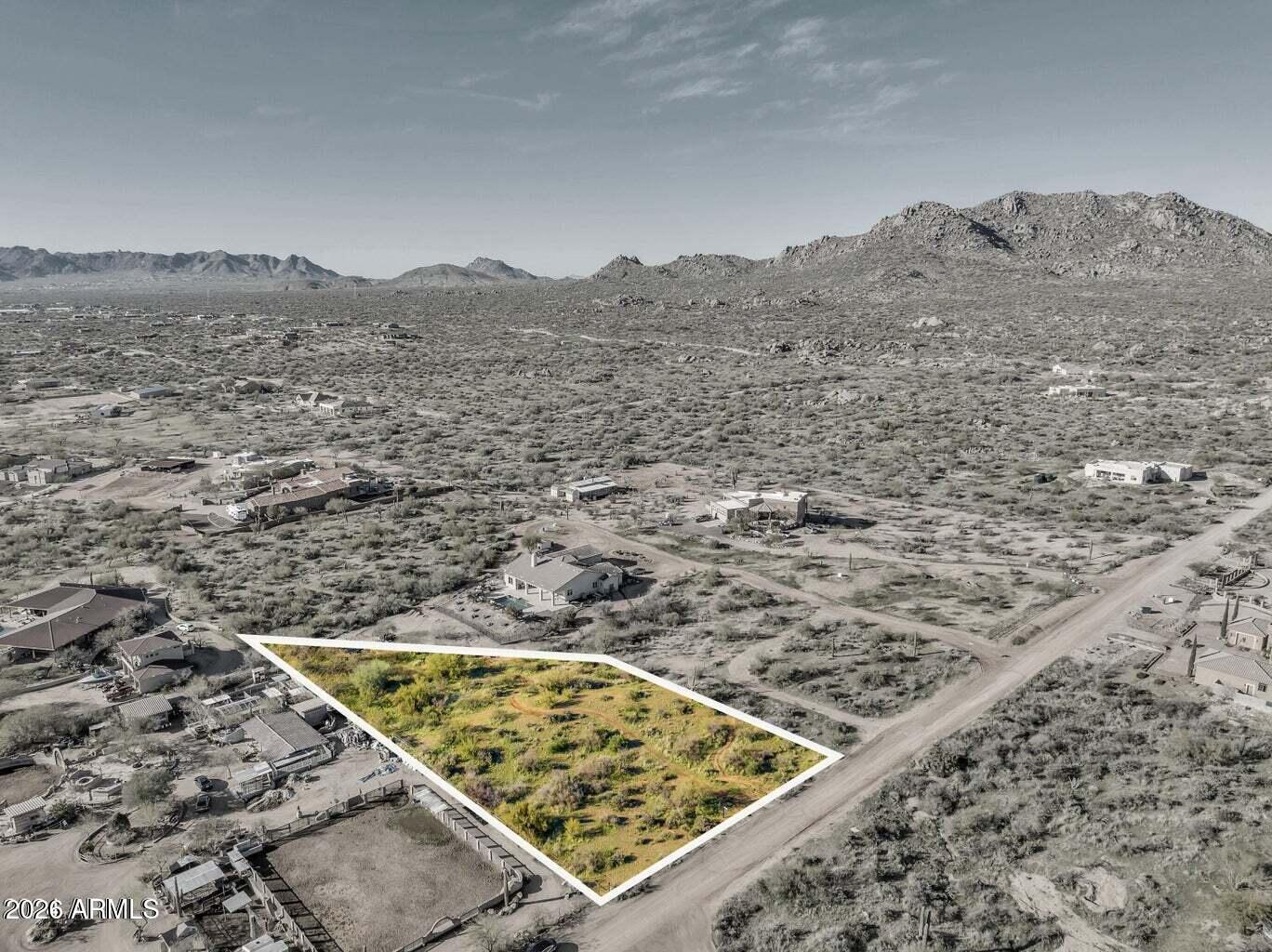 13813 E WESTLAND Road -