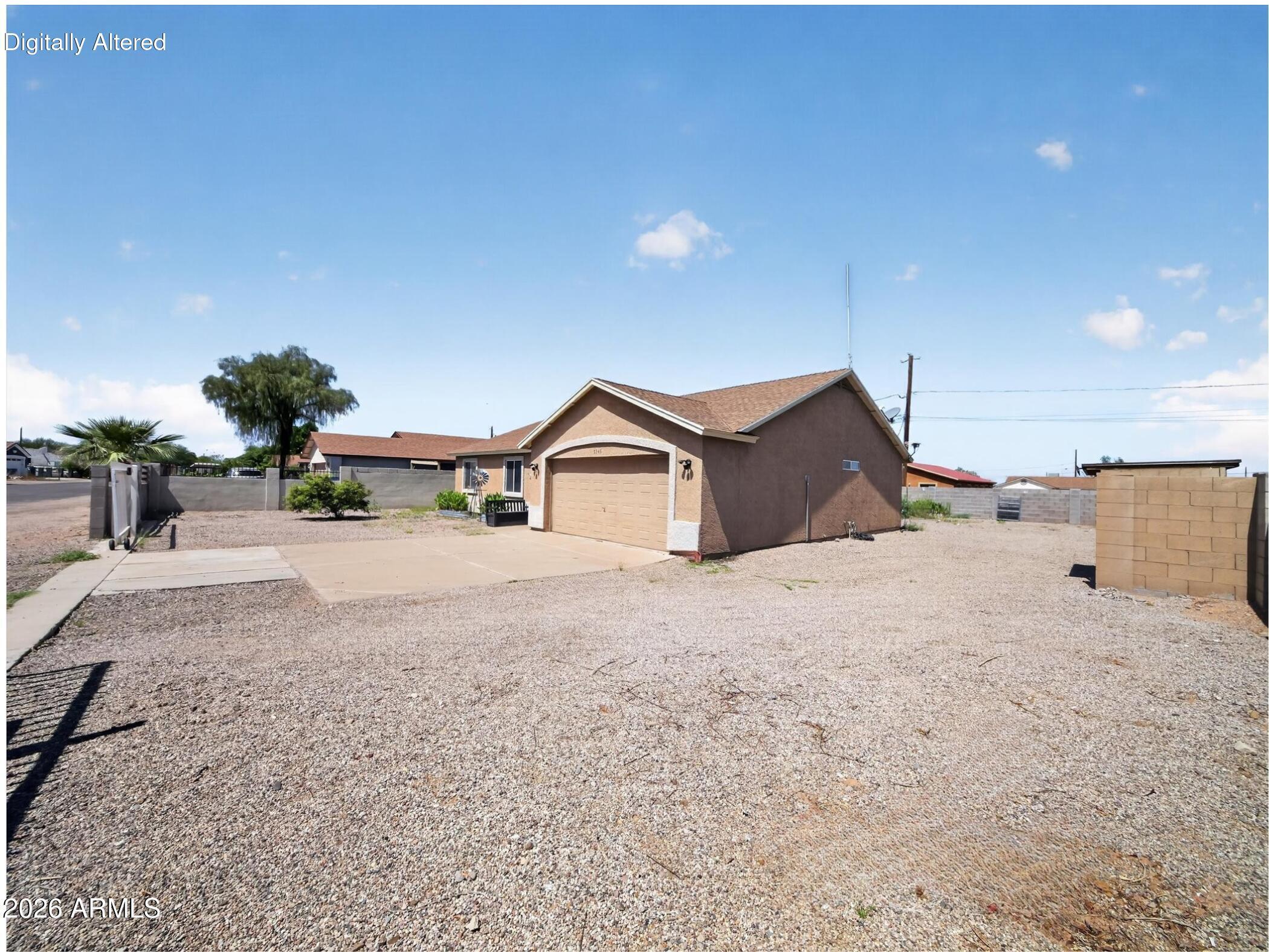 5346 E RED BIRD Lane