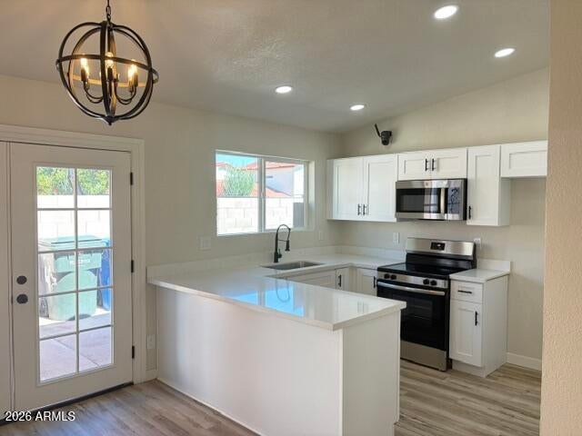 2829 E TRACY Lane 4