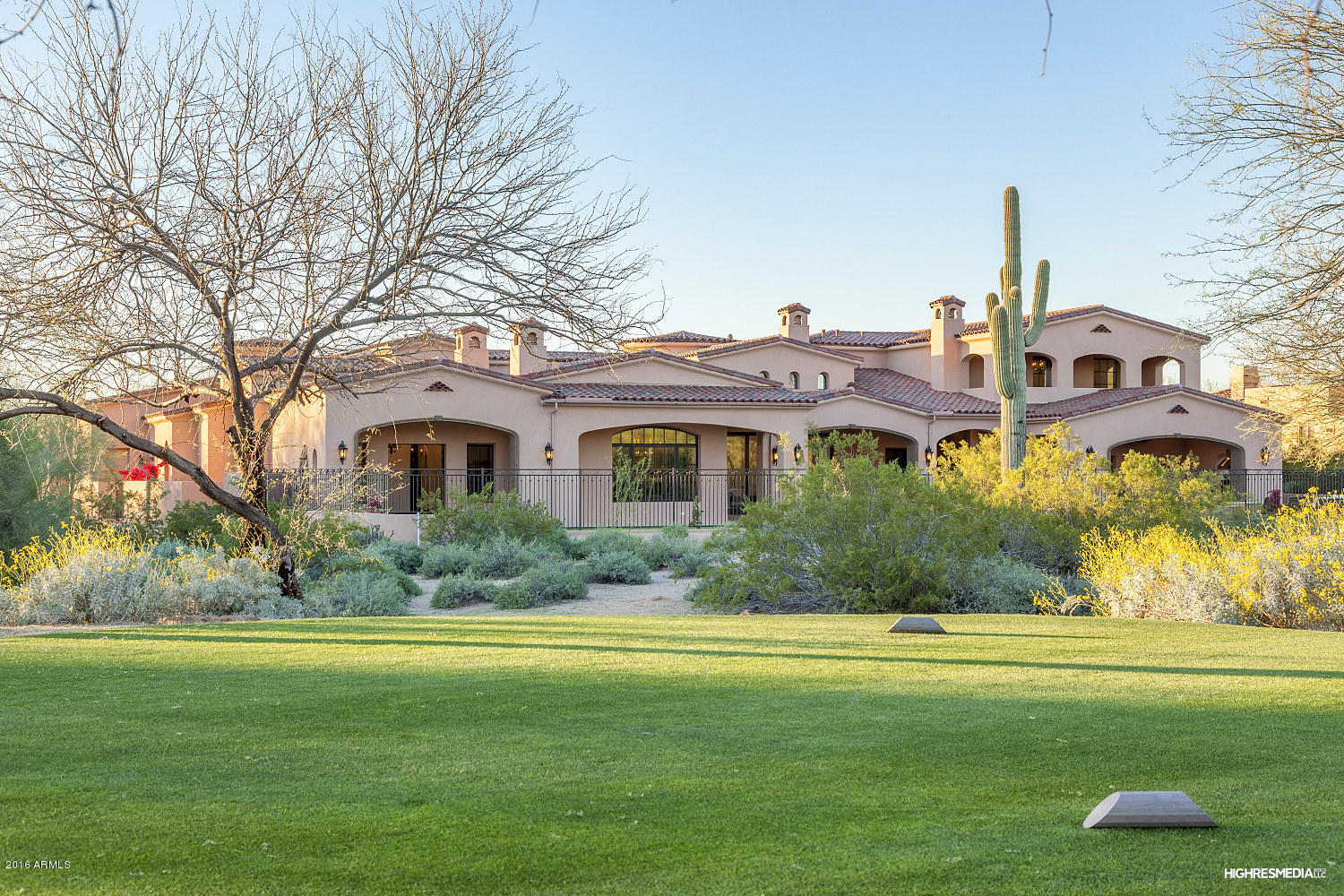 GRAYHAWK - Residential