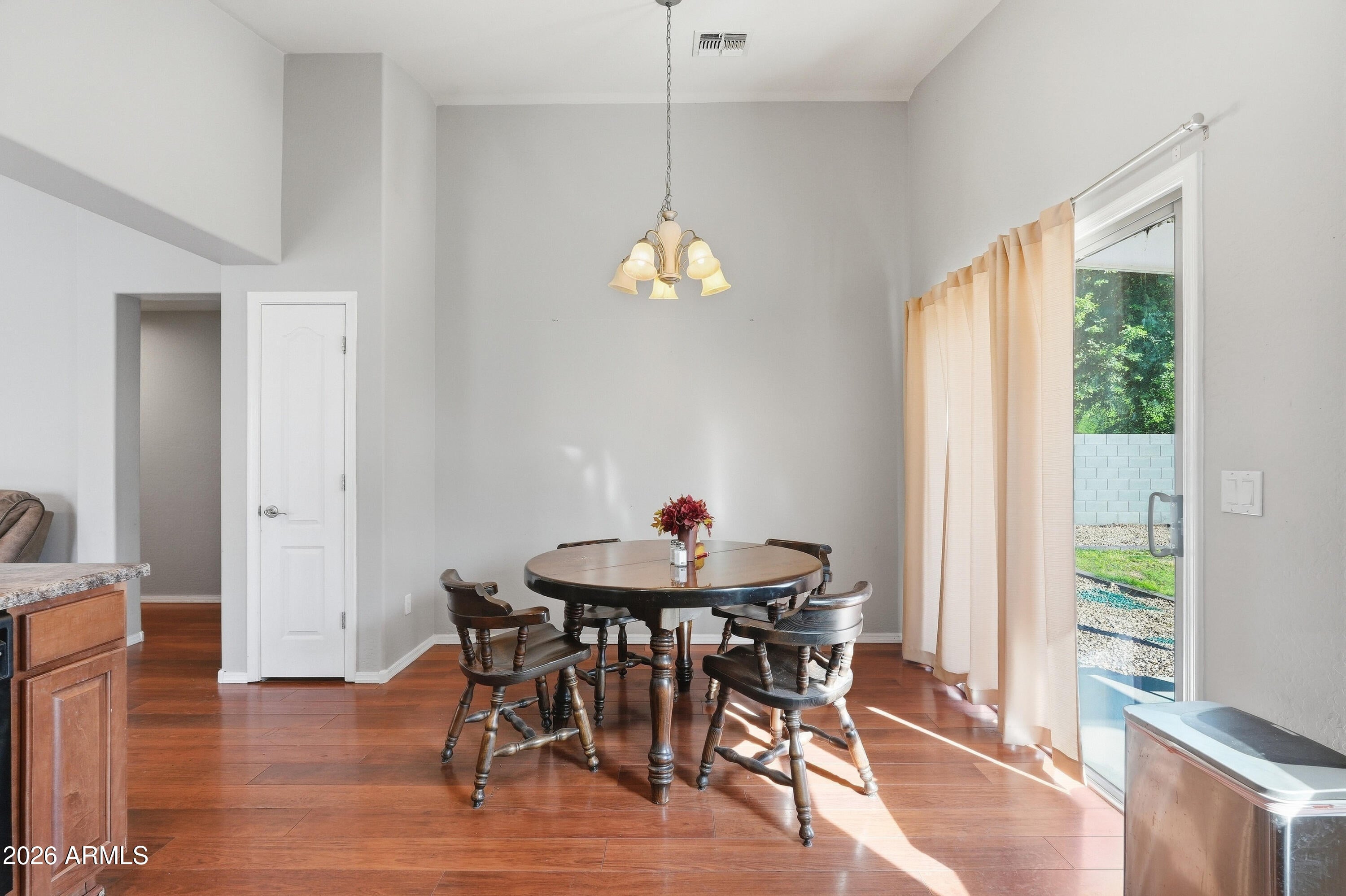 1431 W BELMONT RED Trail
