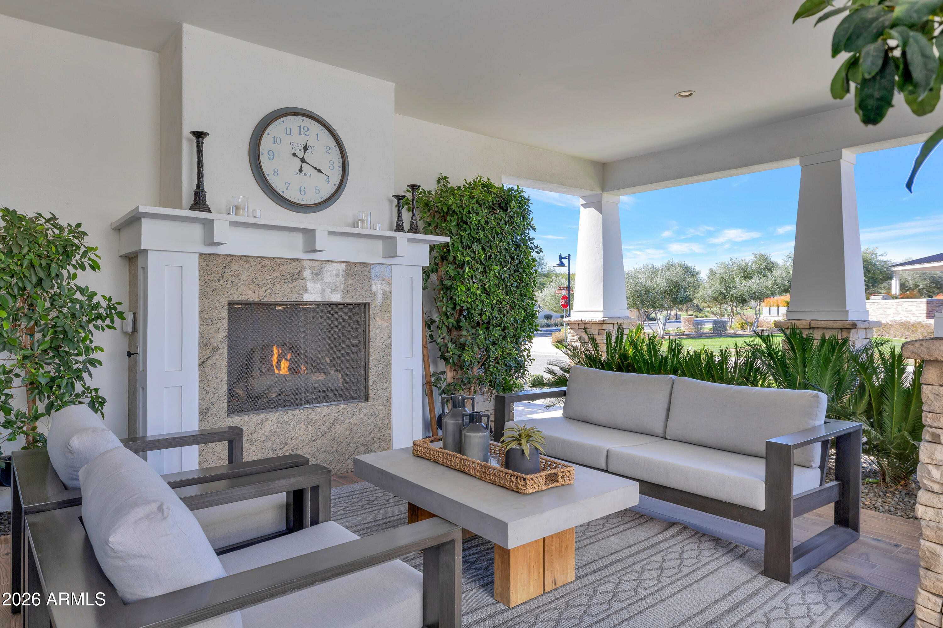 11829 N SAN CLEMENTE Street