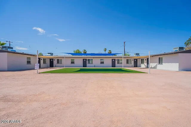 37 E EL PARQUE Drive B