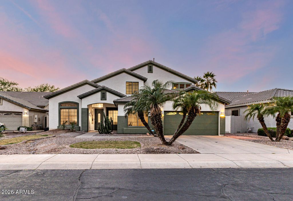 Photo of 2326 S Porter Street, Gilbert, AZ 85295 (MLS # 6991210)