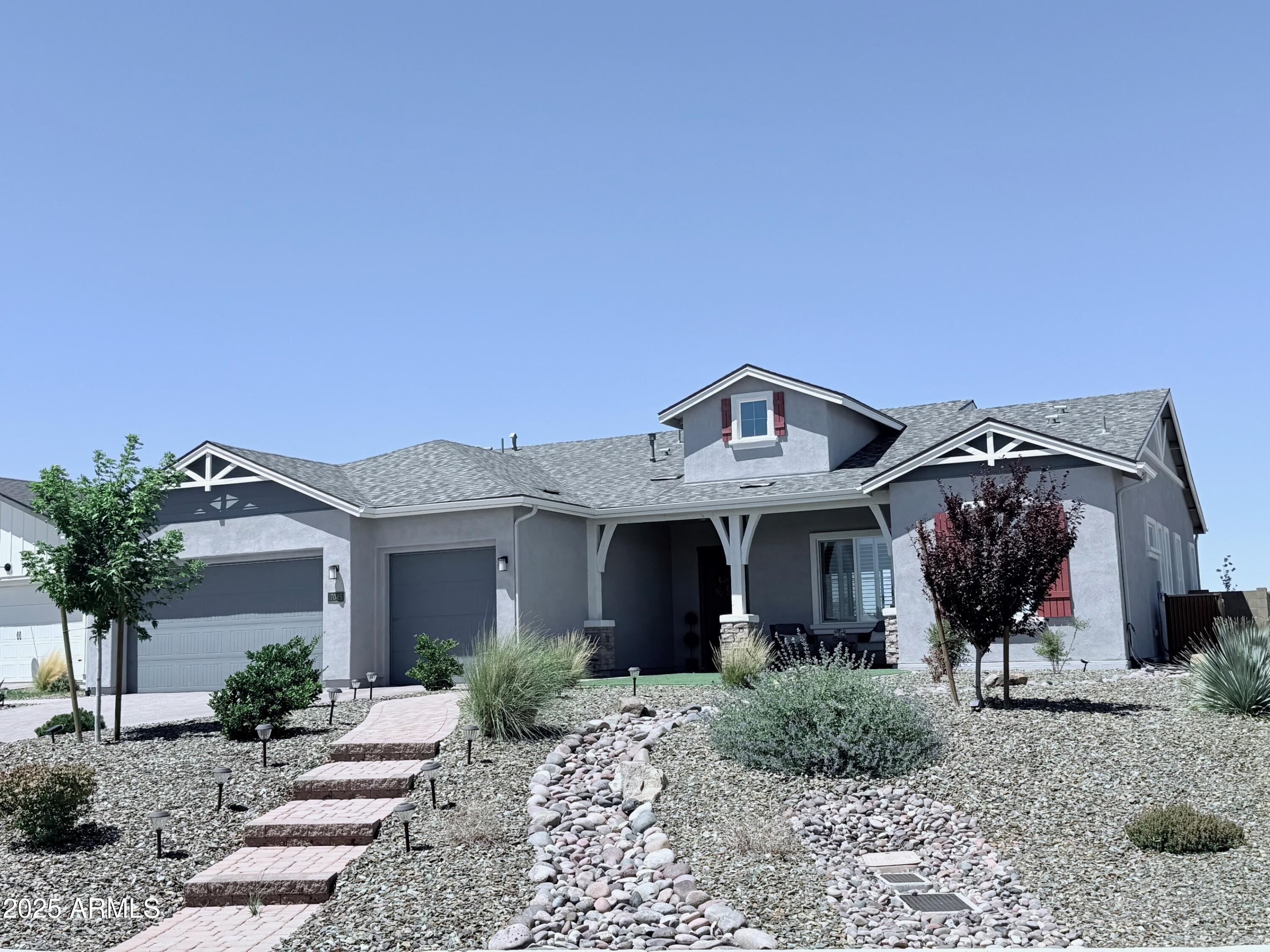 7045 SIENNA Place