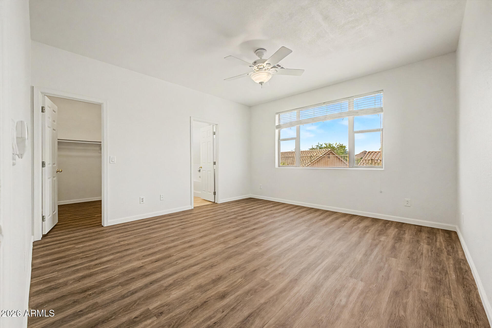 VISTA POINT - Residential