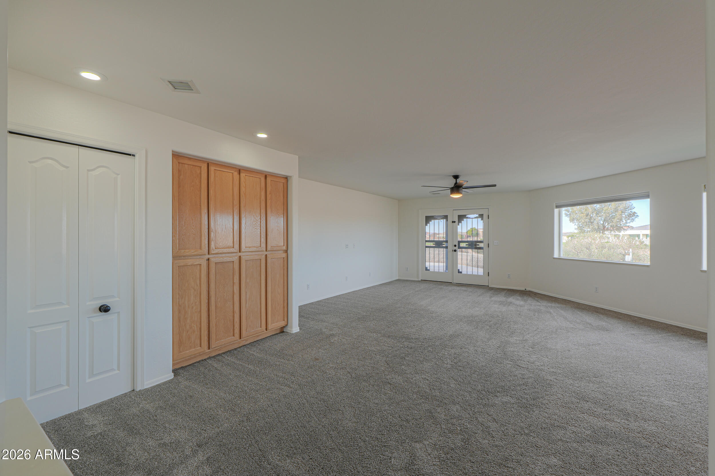 15301 S BENTLEY Place