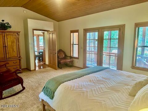 A home in Pinetop-Lakeside