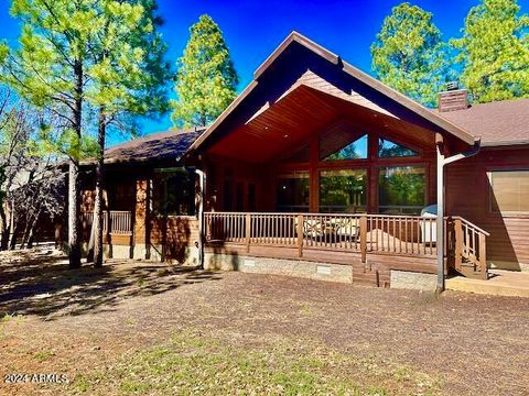 A home in Pinetop-Lakeside