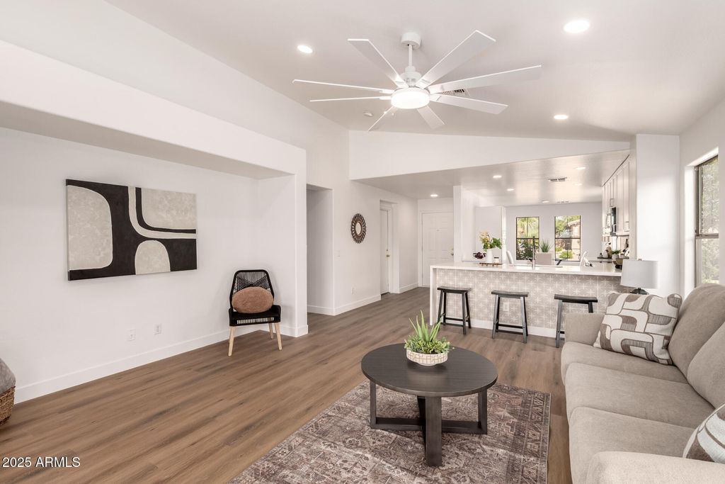 Photo of 11003 W Griswold Road, Peoria, AZ 85345 (MLS # 6931138)