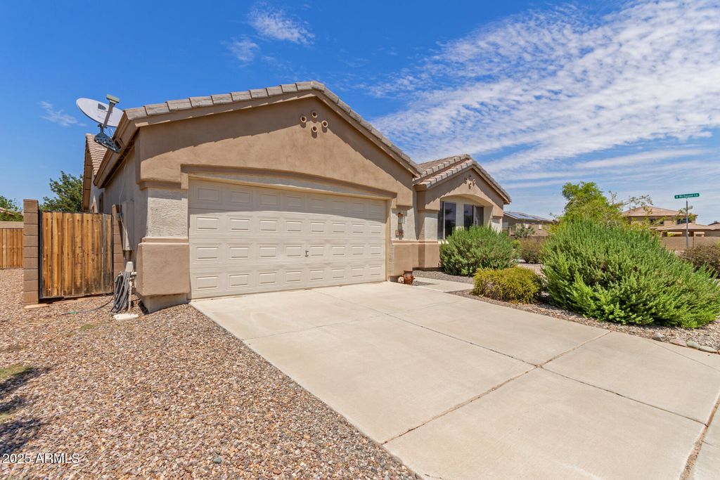 Photo of 1548 E Elegante Drive, Casa Grande, AZ 85122 (MLS # 6944832)