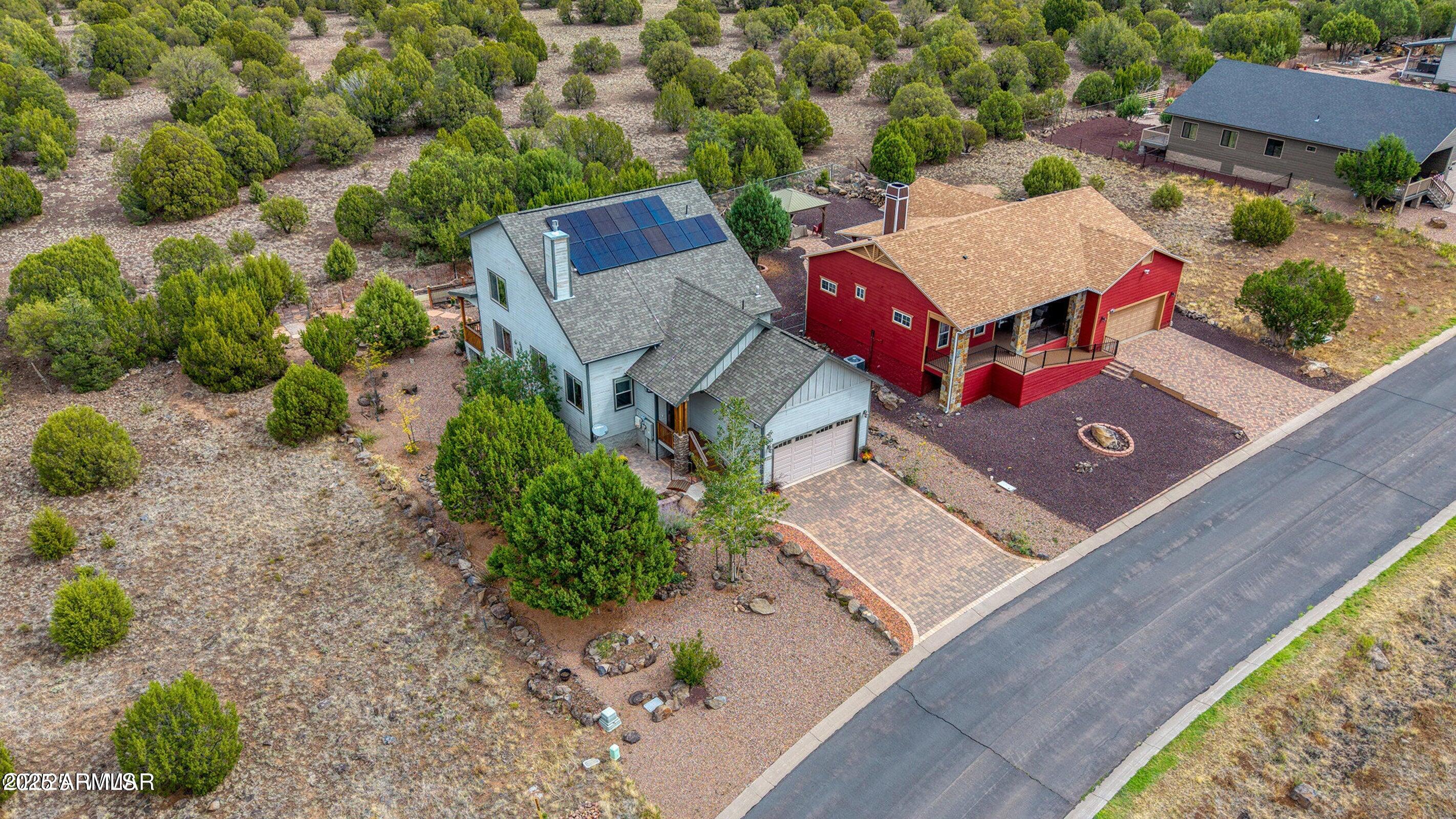 2220 E ROCK GARDEN Lane