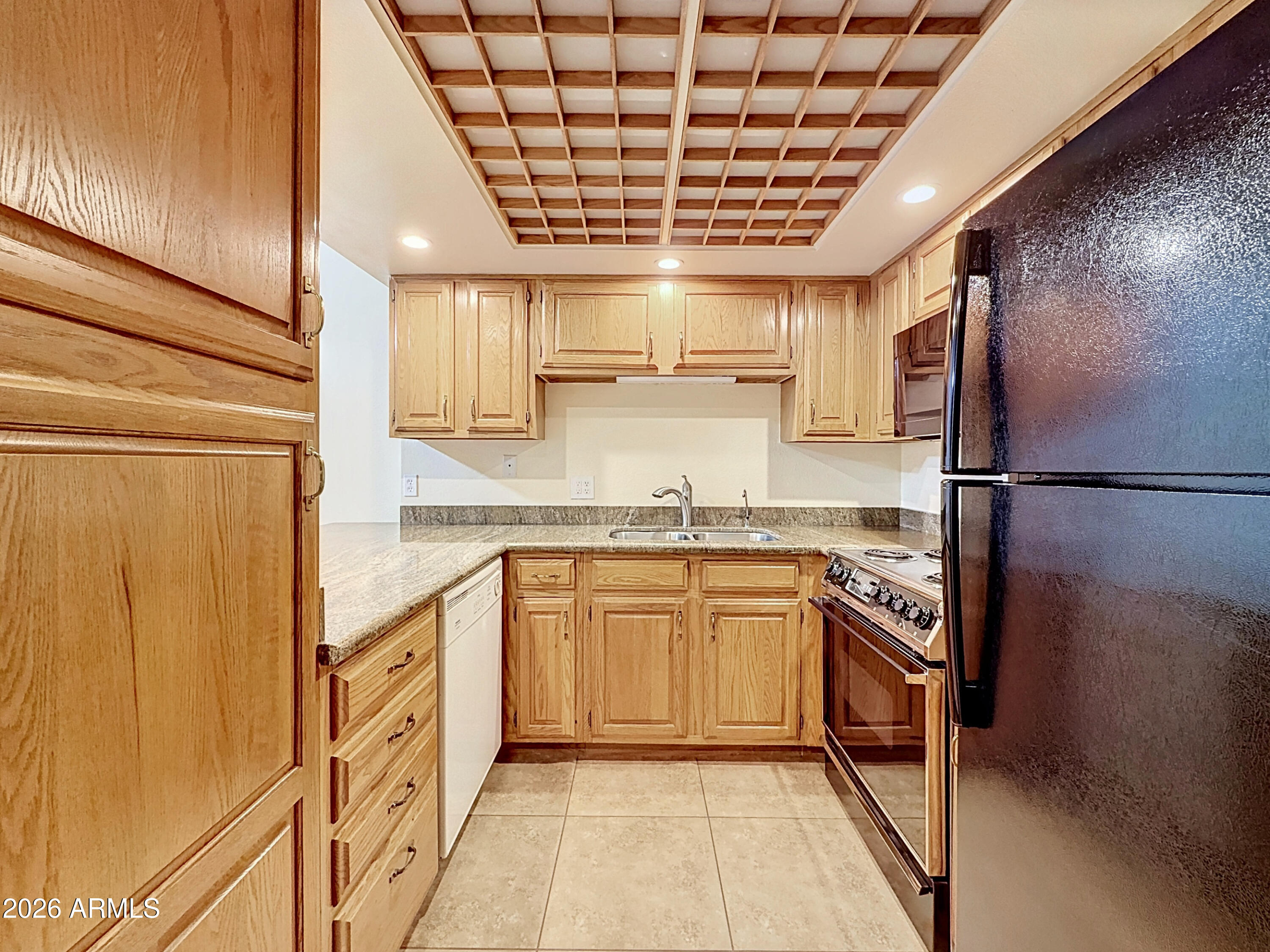 10330 W Thunderbird Boulevard C228