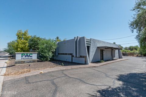 2211 S MILL Avenue Tempe AZ 85282