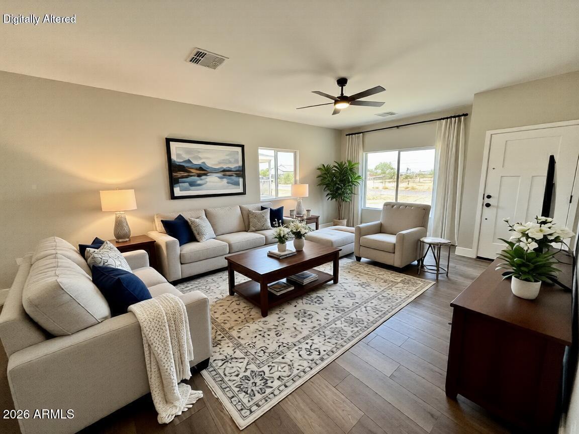3155 W COLUSA Drive