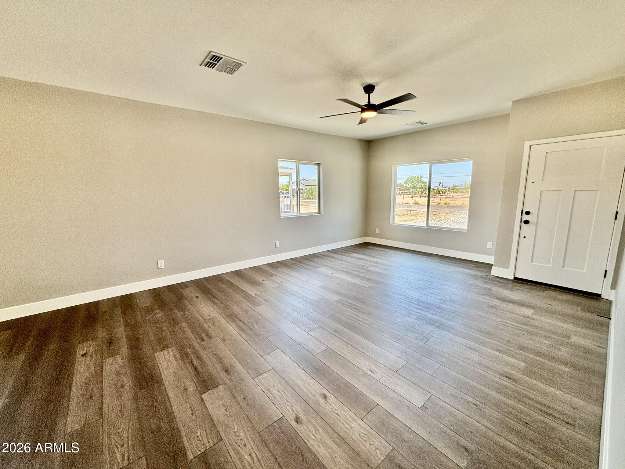 3155 W COLUSA Drive