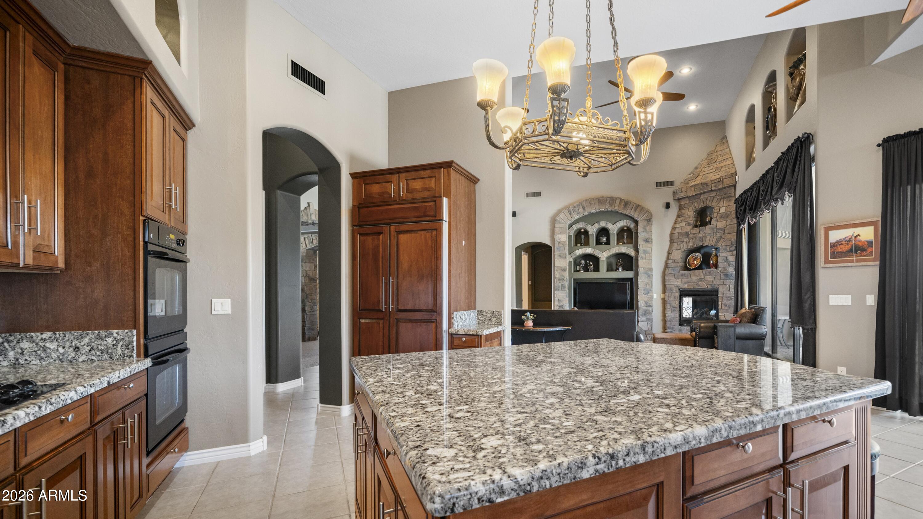 QUAIL CANYON AT THE SUPERSTITIONS - Residential