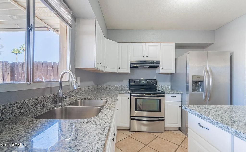 Photo of 6405 S El Camino Drive, Tempe, AZ 85283 (MLS # 6910437)