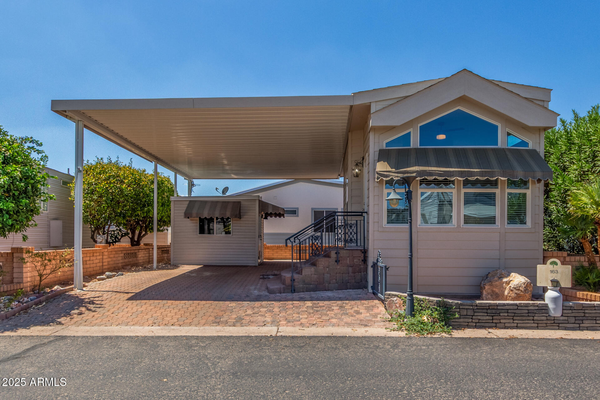 111 S GREENFIELD Road 163