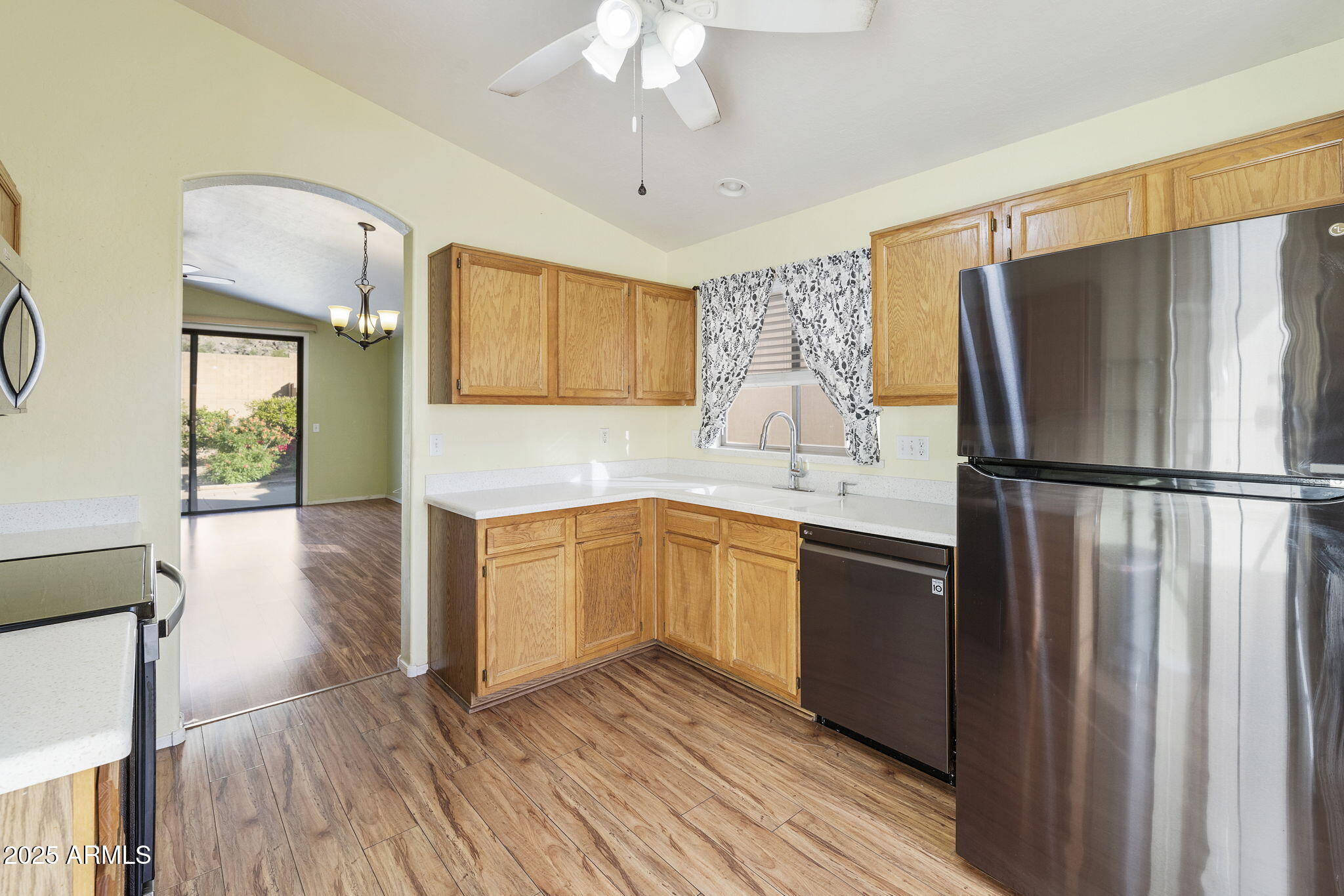 8824 E FAIRBROOK Street