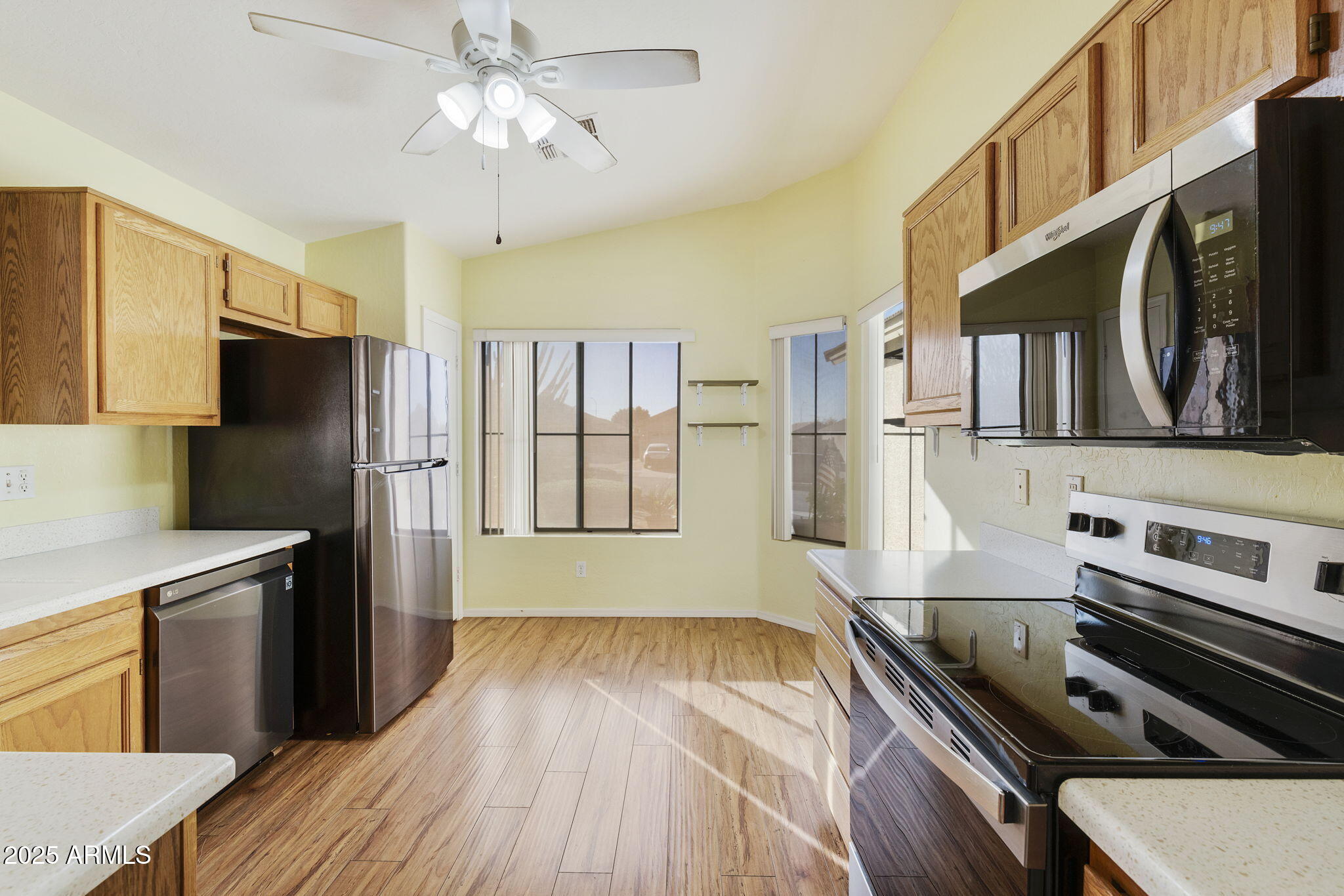 8824 E FAIRBROOK Street