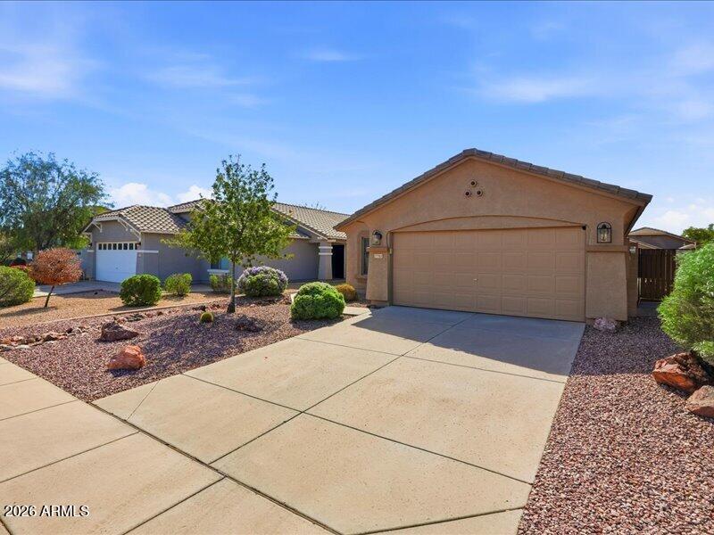 17763 W REDFIELD Road