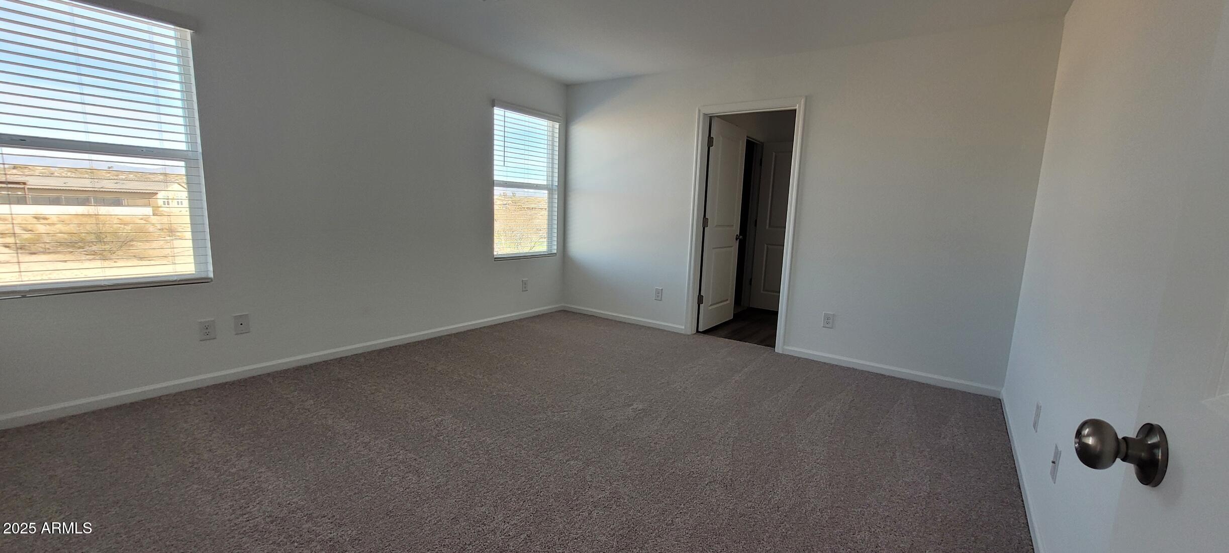 1870 W BROKEN ARROW Drive