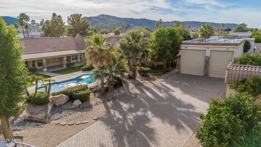 Photo of 5308 W Misty Willow Lane, Glendale, AZ 85310 (MLS # 6968130)