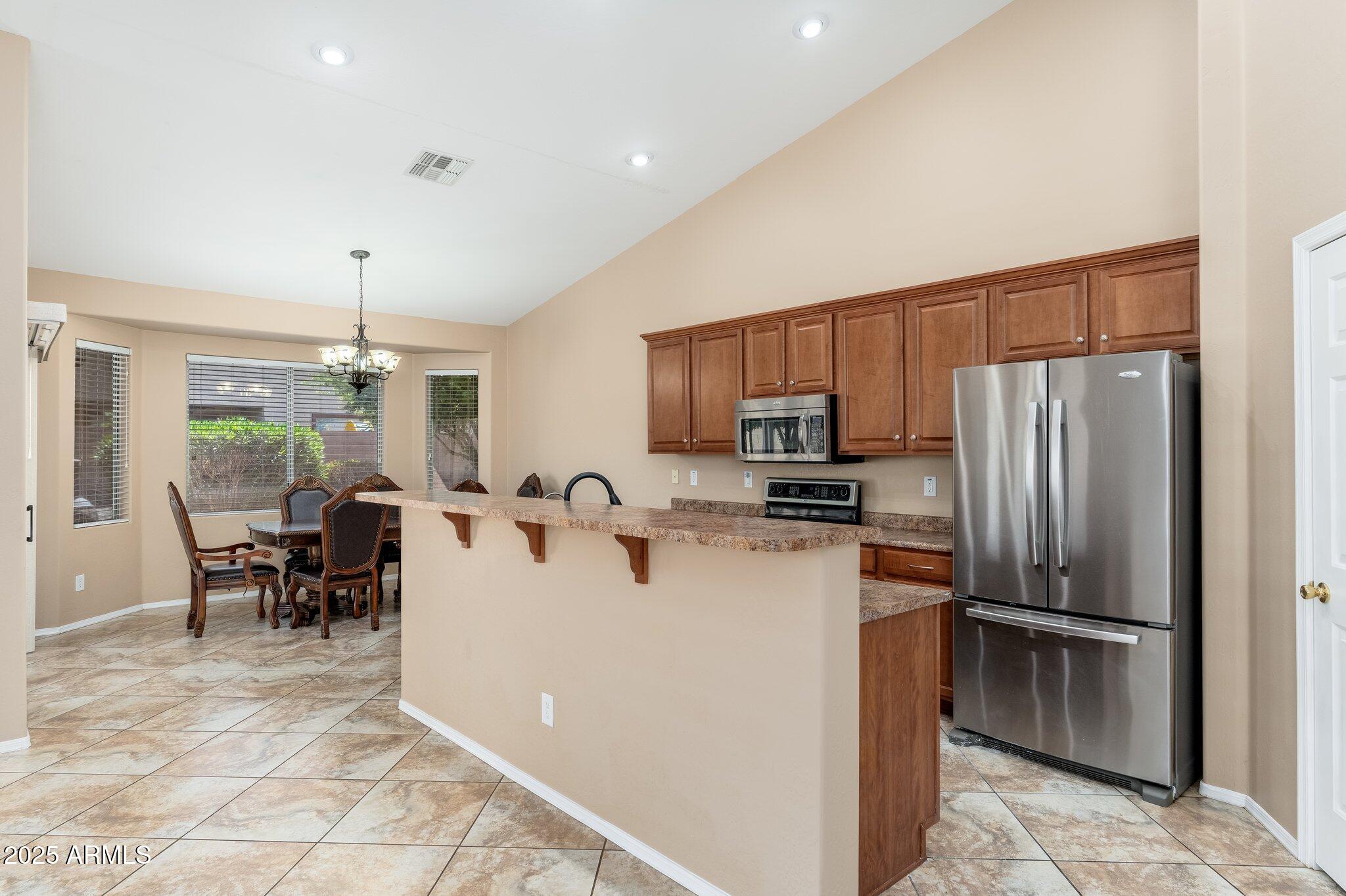 2329 E EBONY Drive