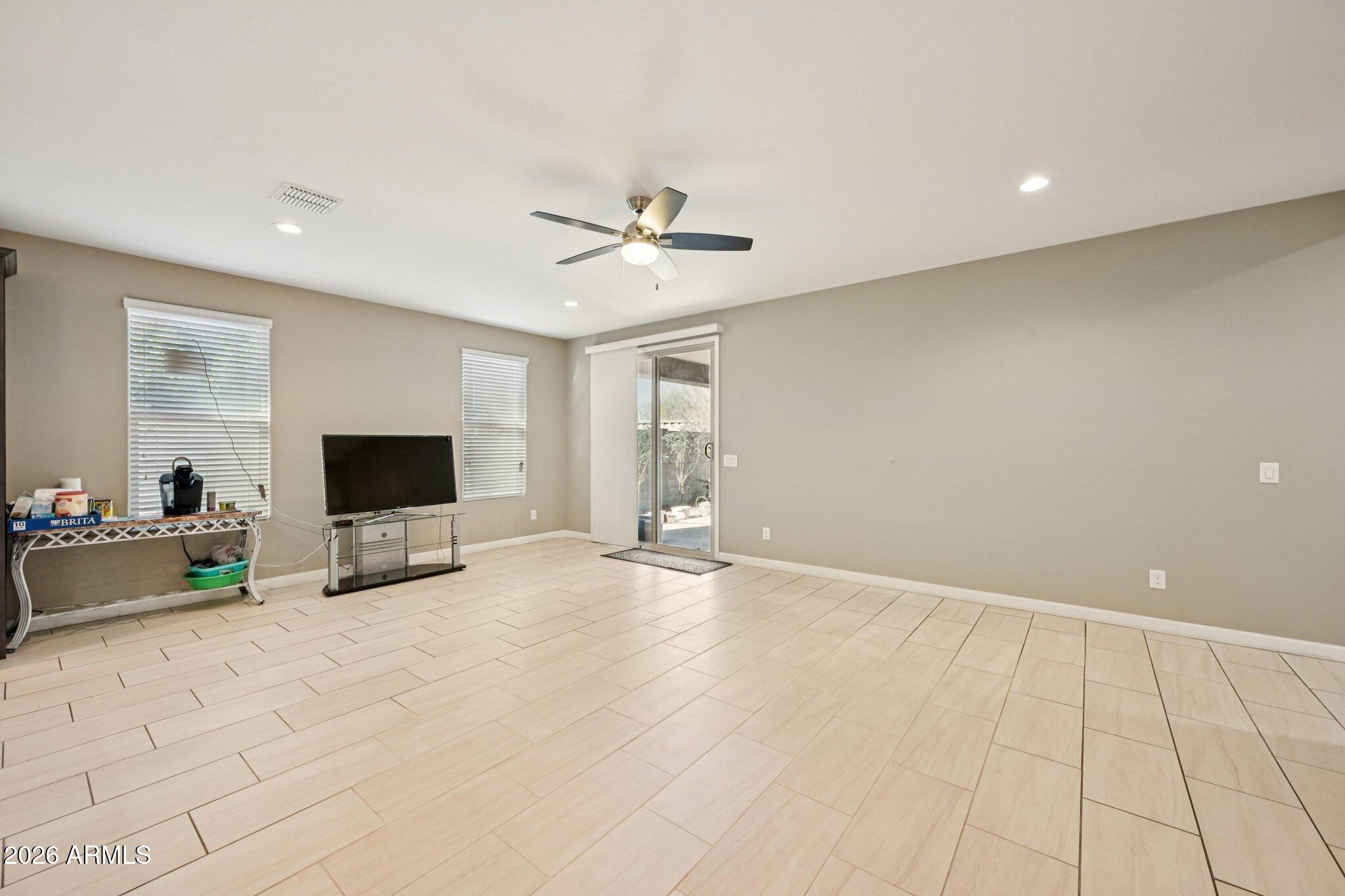 10736 W BRONCO Trail