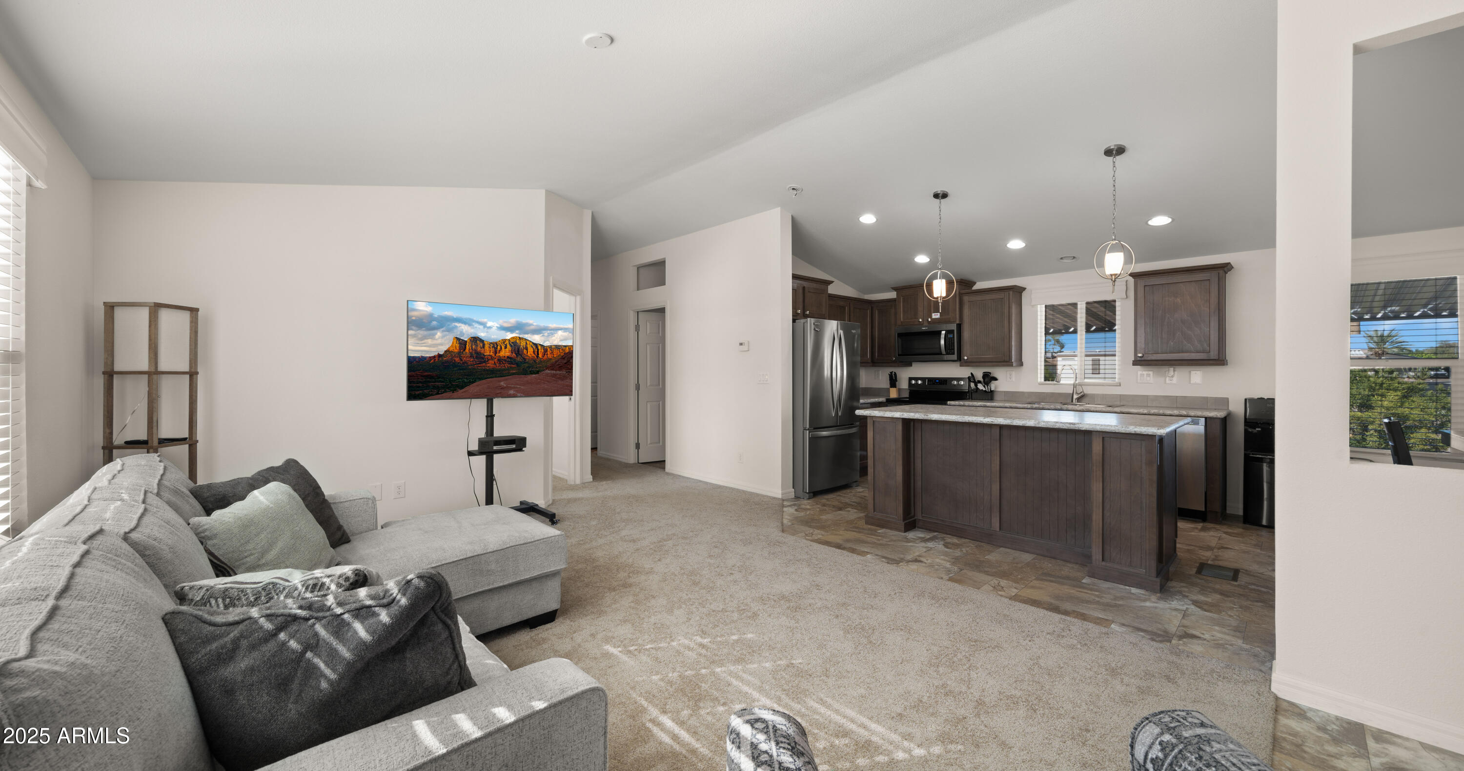 9333 E University Drive 45