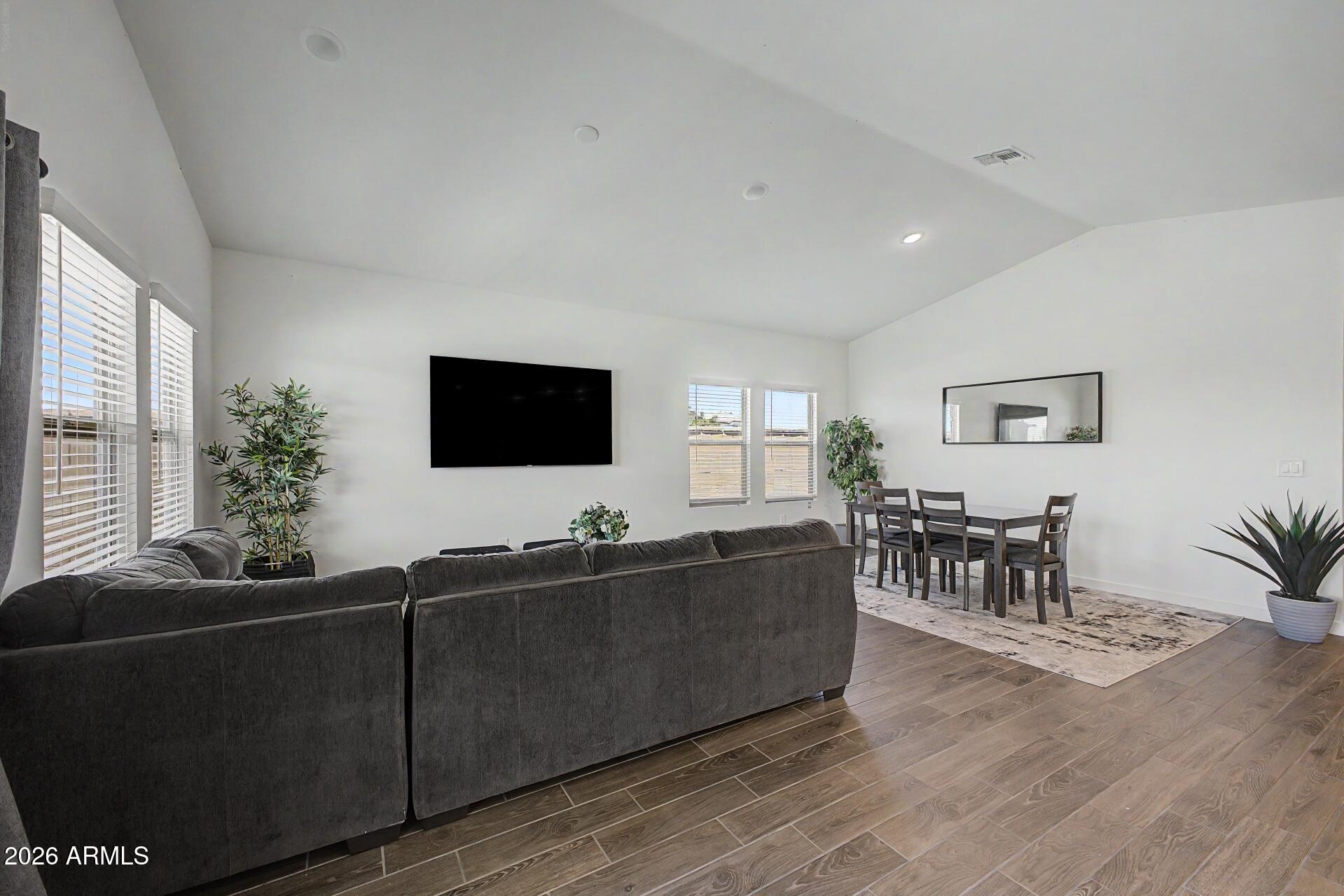 RANCHO EL DORADO PHASE III PARCEL 49-50 - Residential