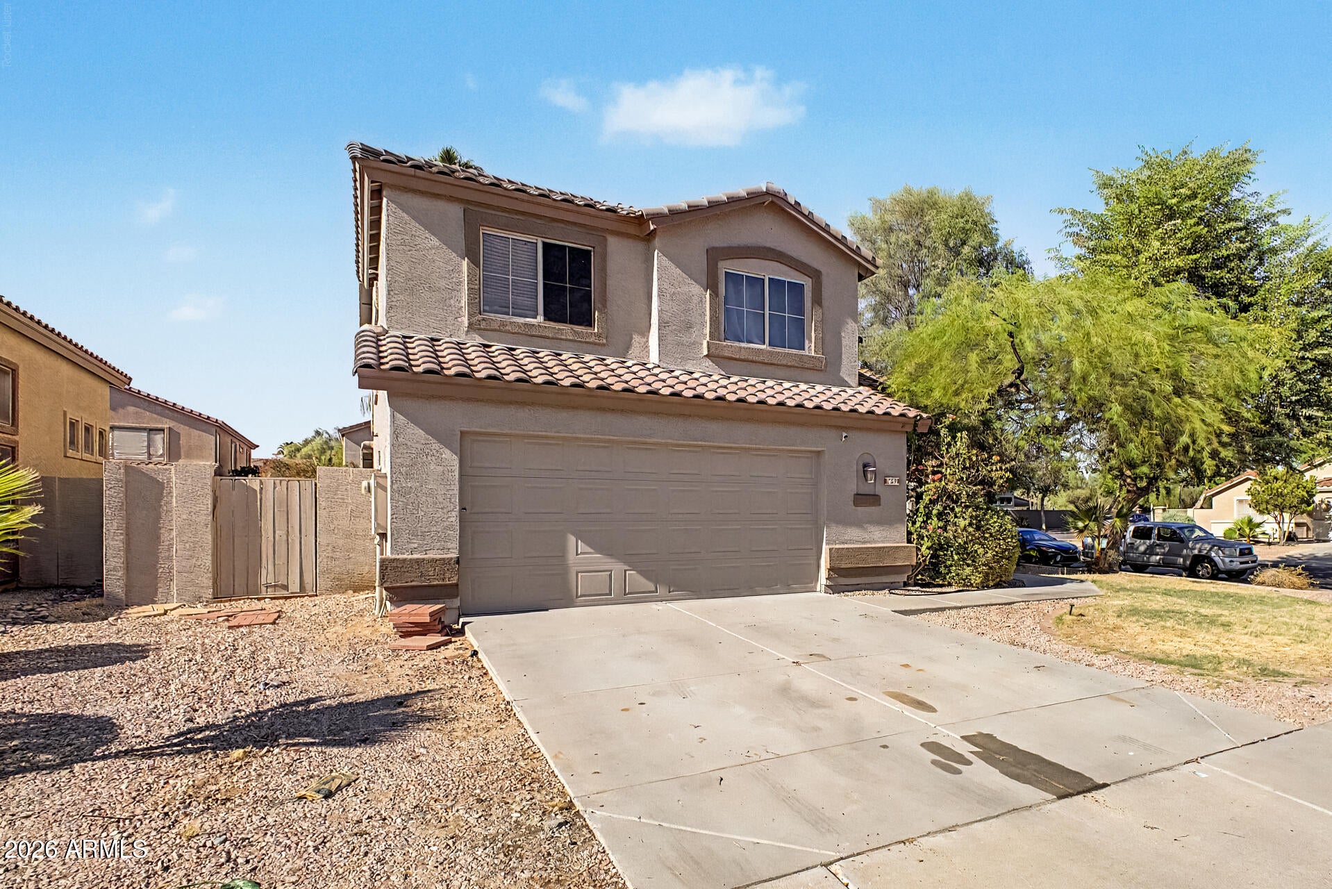 7452 W POTTER Drive