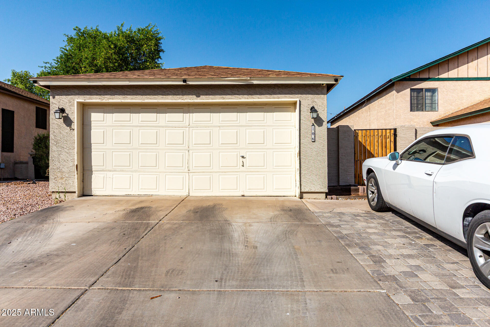Homes 1 921 S VAL VISTA Drive 106