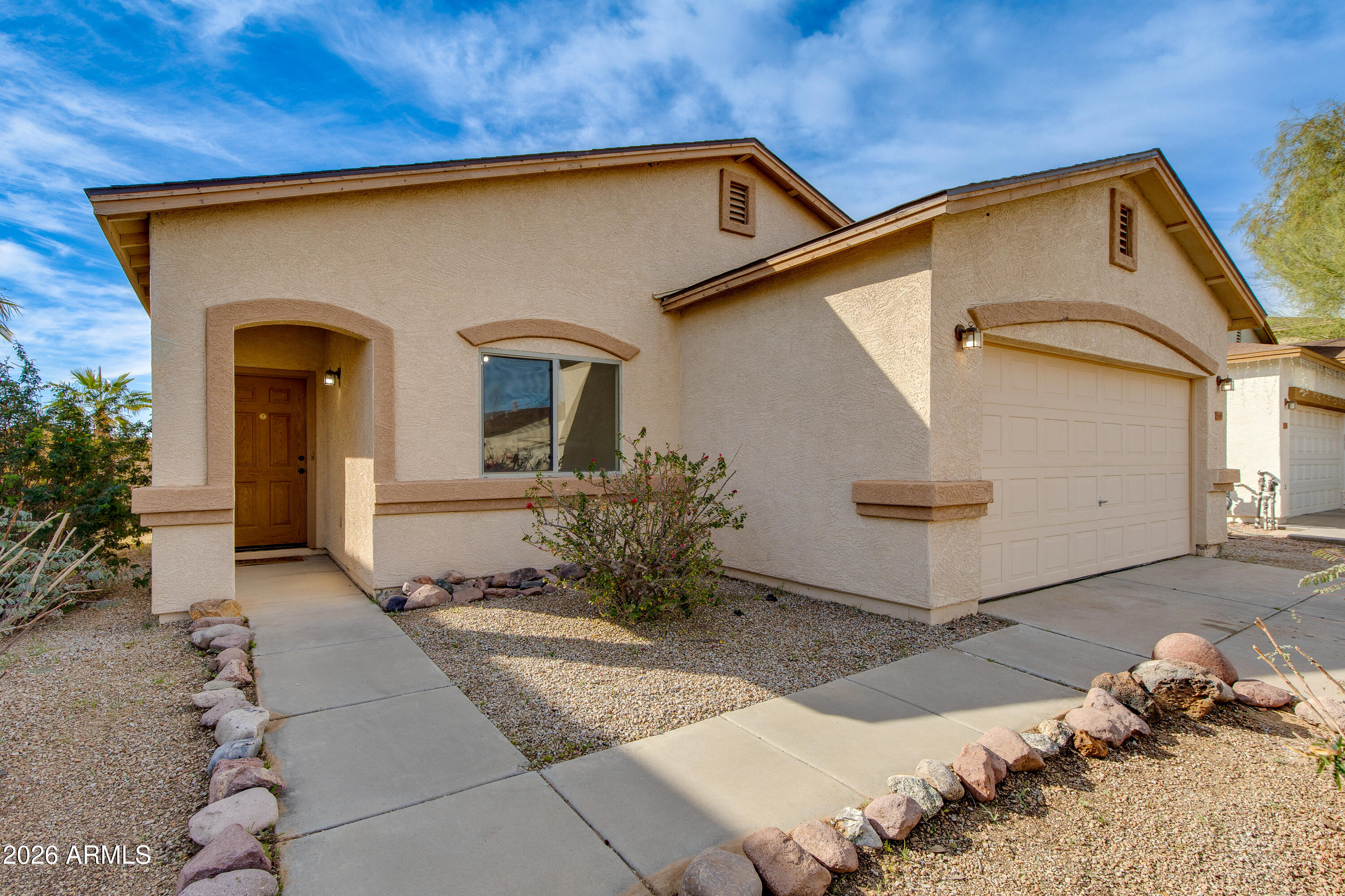 5609 E Lush Vista View