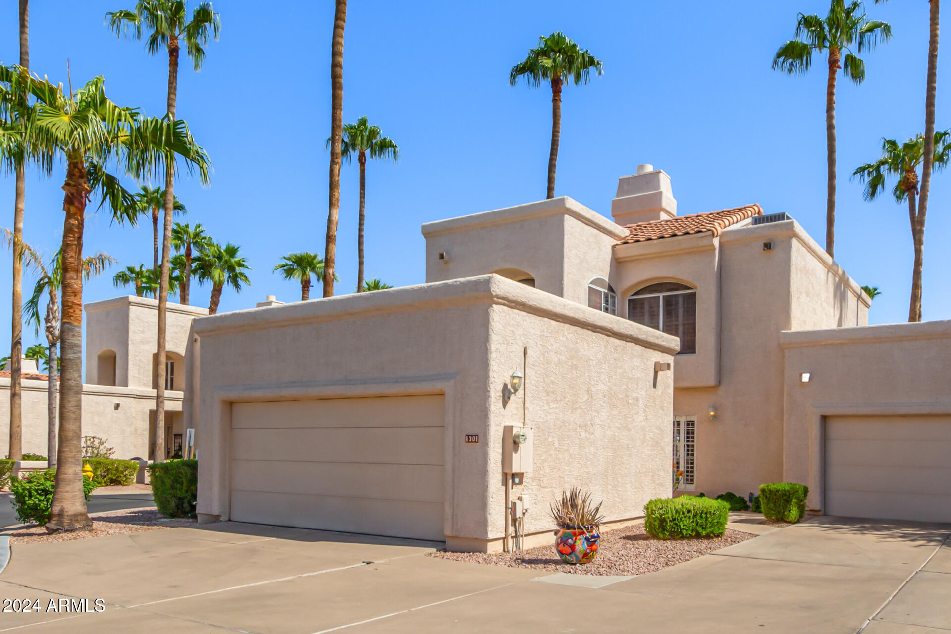 1301 W Coral Reef Drive