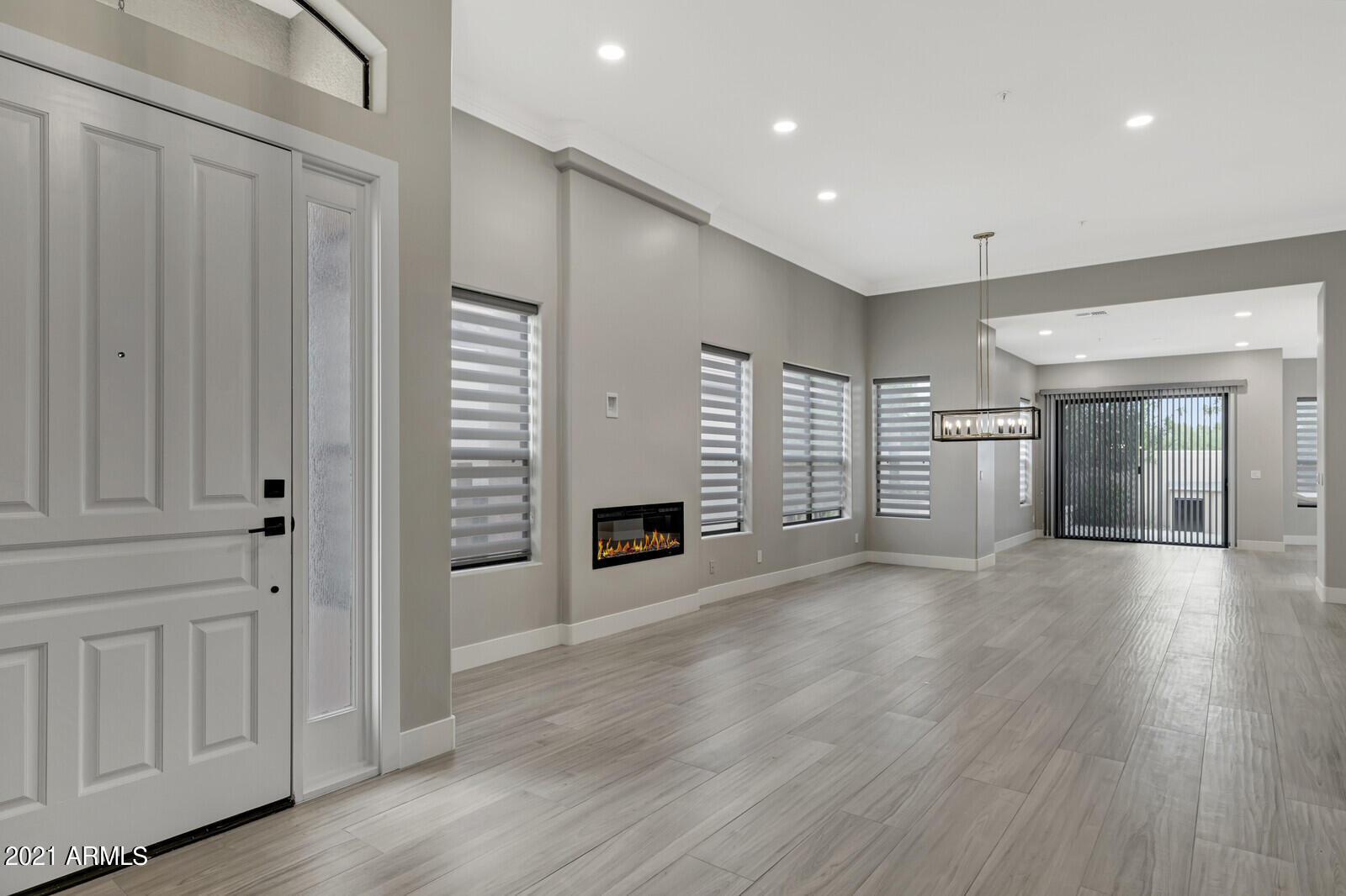 7525 E GAINEY RANCH Road E 118