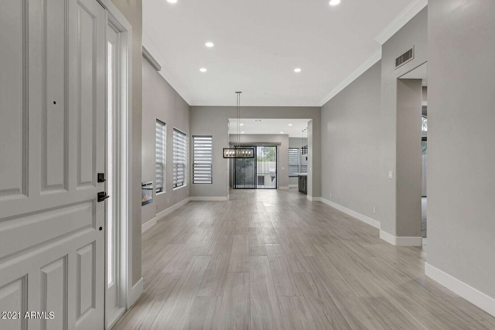 7525 E GAINEY RANCH Road E 118