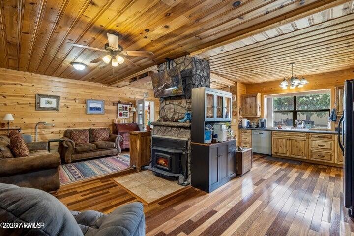 192 COUNTY ROAD 2180 --