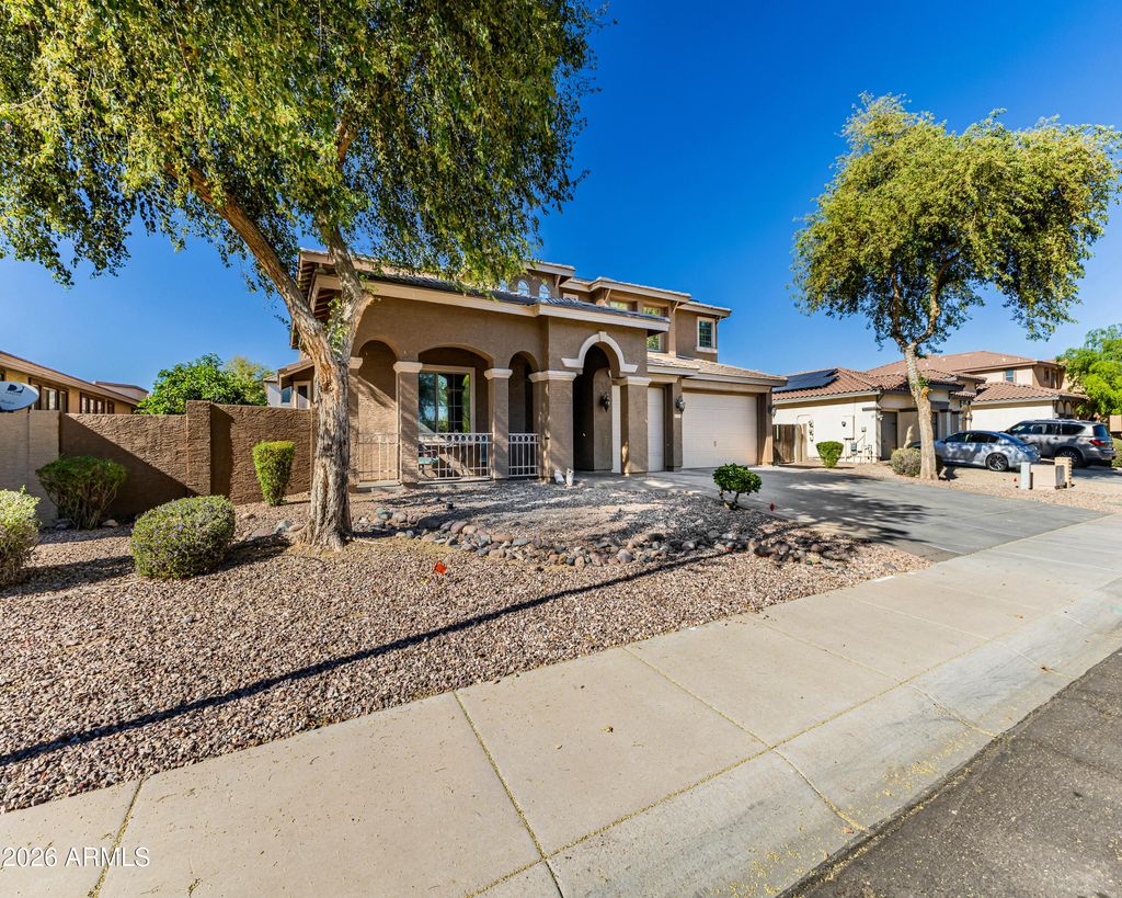 Photo of 15320 W Coolidge Street, Goodyear, AZ 85395 (MLS # 7001910)