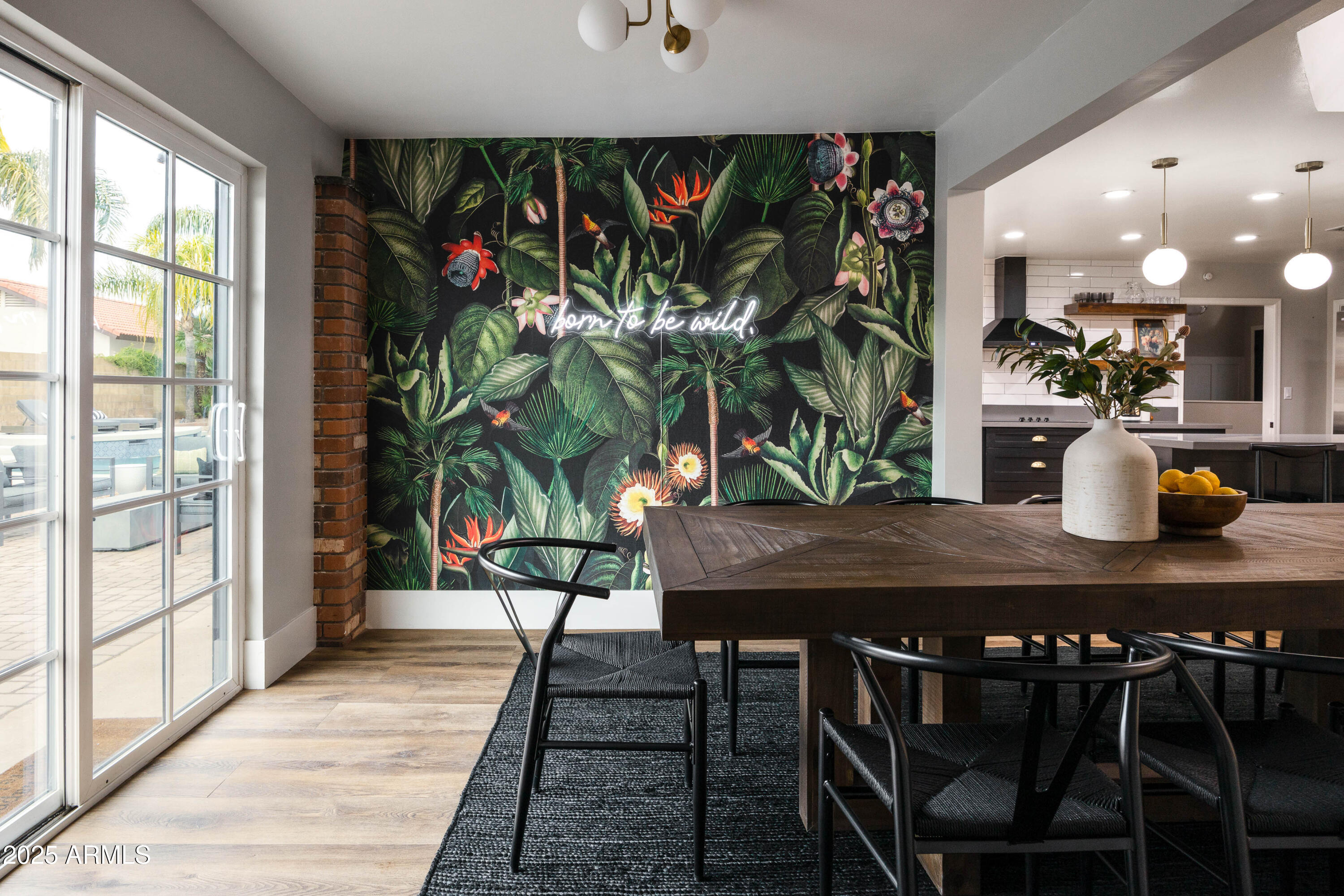 3508 E ENCANTO Street