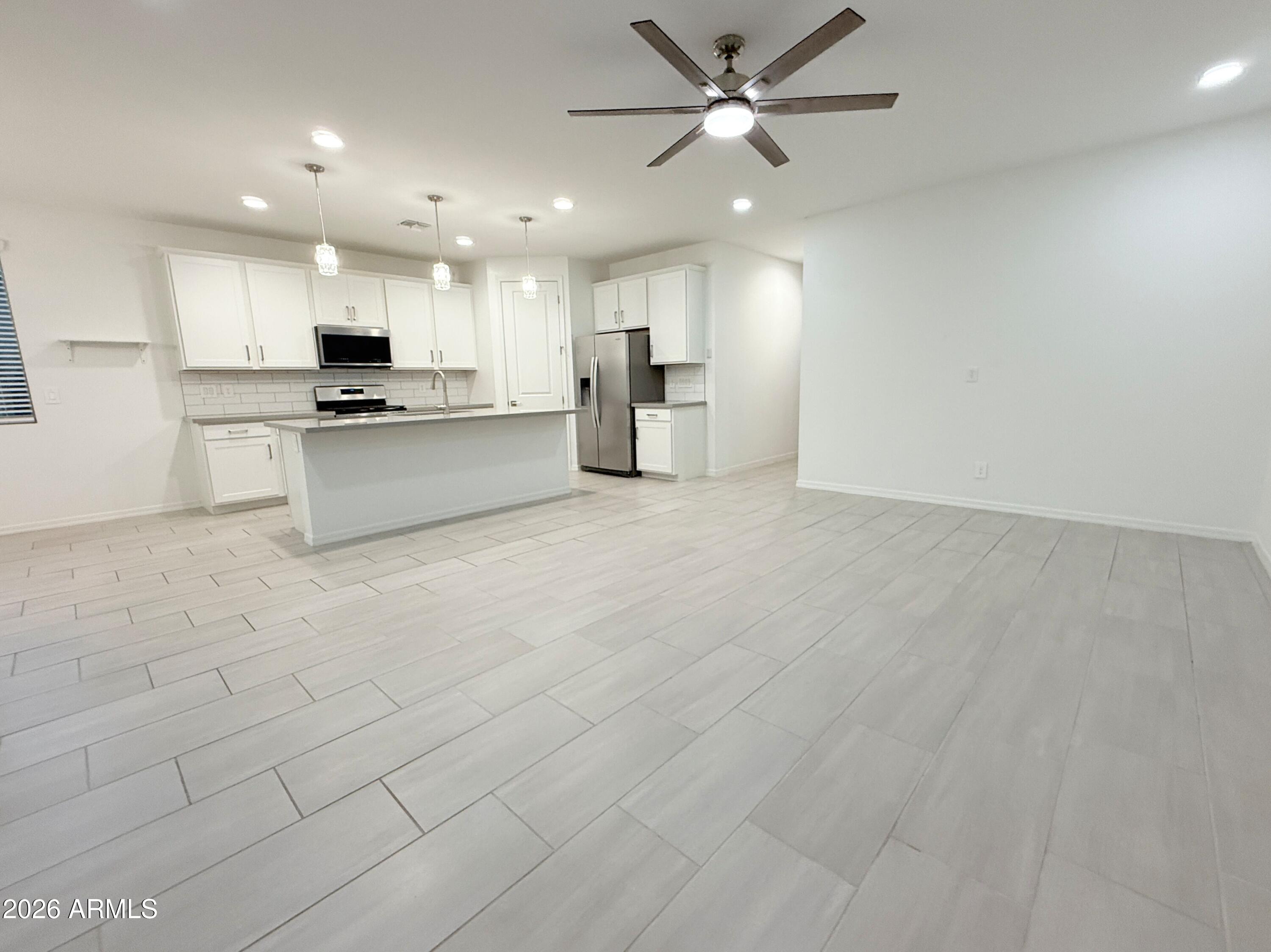 11313 E Unger Avenue